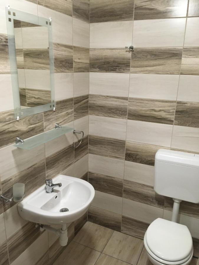 Pelso Wellness Hotel بالاتونفينيفيس المظهر الخارجي الصورة